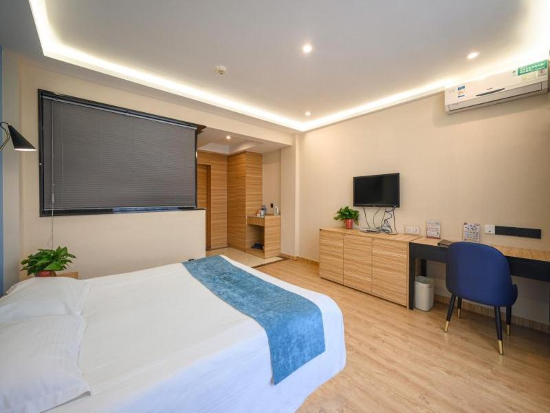 Greentree Inn Henan Kaifeng Gulou Square Express Hotel מראה חיצוני תמונה