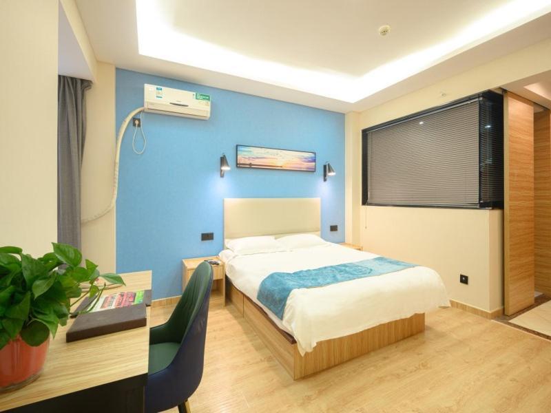 Greentree Inn Henan Kaifeng Gulou Square Express Hotel מראה חיצוני תמונה