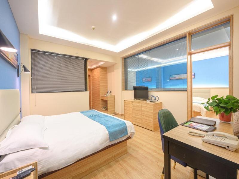 Greentree Inn Henan Kaifeng Gulou Square Express Hotel מראה חיצוני תמונה
