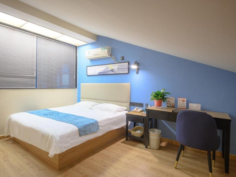 Greentree Inn Henan Kaifeng Gulou Square Express Hotel מראה חיצוני תמונה