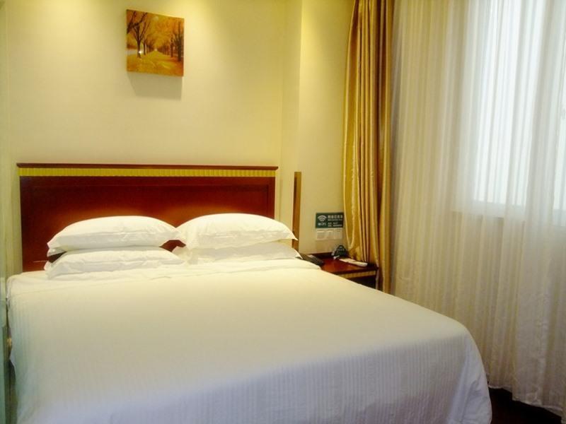 Greentree Inn Henan Kaifeng Gulou Square Express Hotel מראה חיצוני תמונה