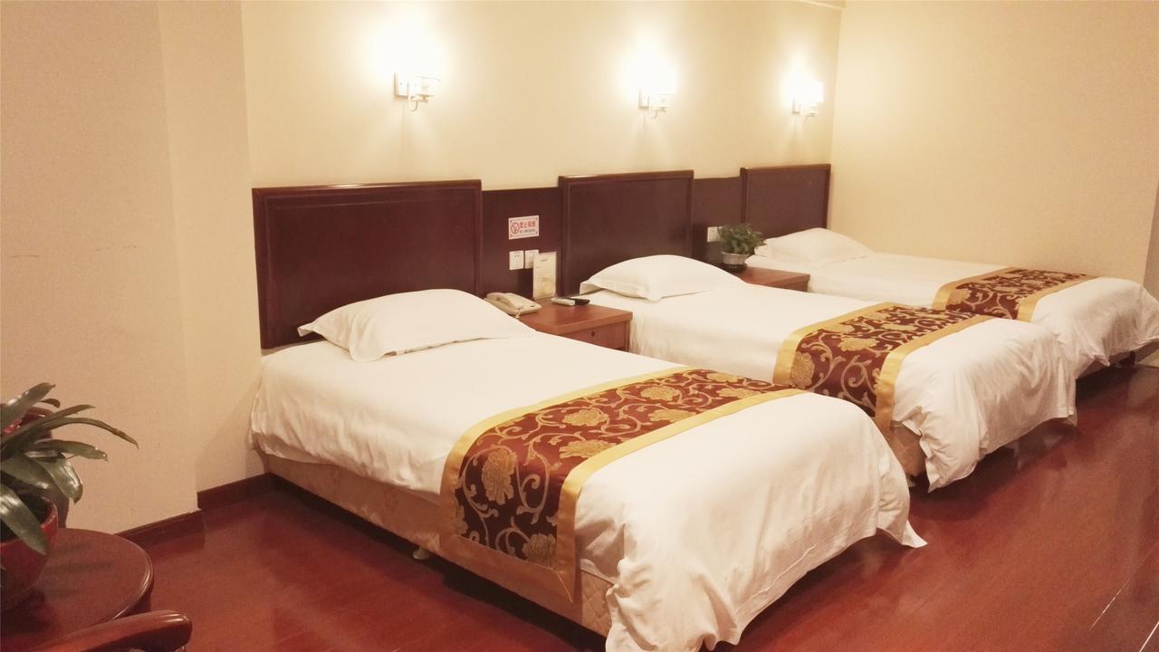 Greentree Inn Henan Kaifeng Gulou Square Express Hotel מראה חיצוני תמונה